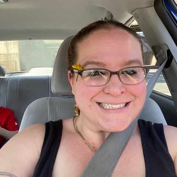 Follow me and like to know when I am doing a show at 10:30am est - Picture 6 of 6